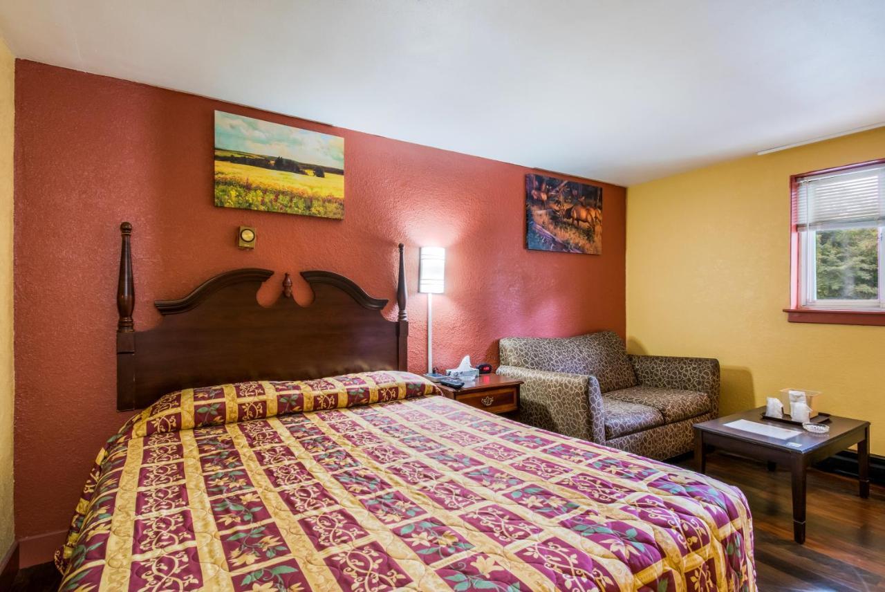 Highland Inn New Cumberland Ngoại thất bức ảnh